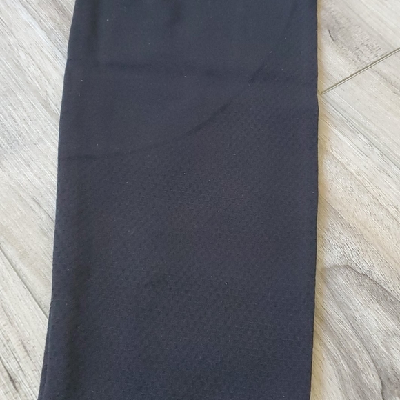 Super cute black outfit size small - Picture 7 of 10